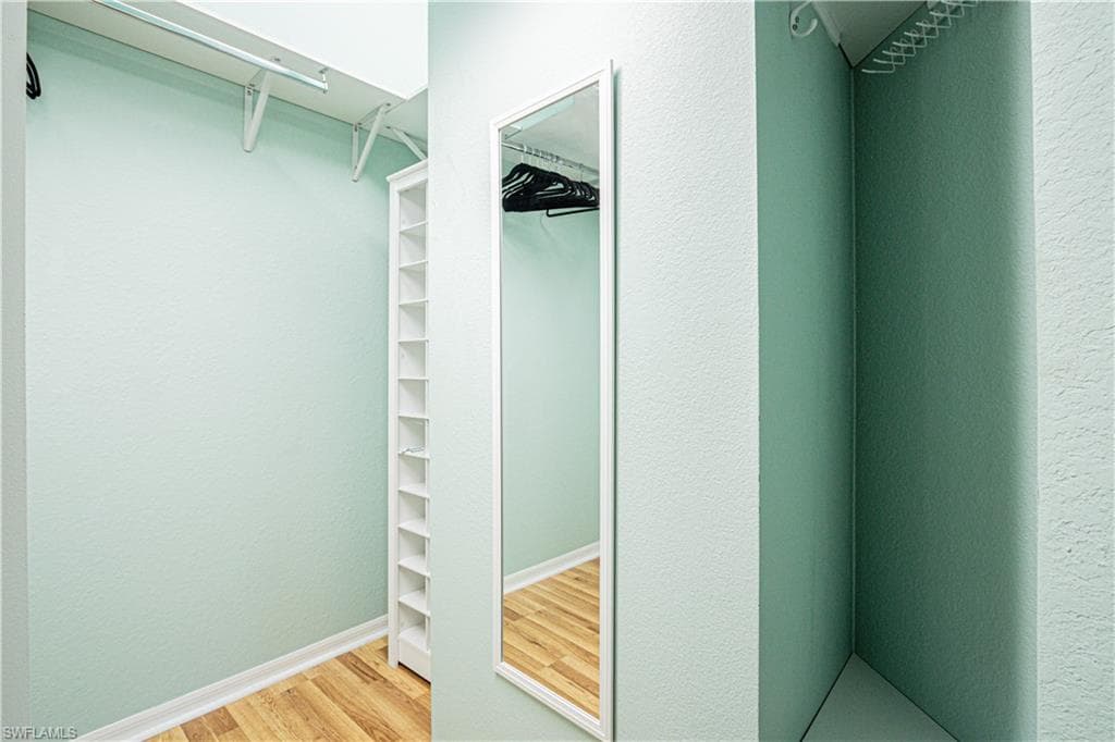 15435 Cedarwood LN # 304, NAPLES FL 34110-24