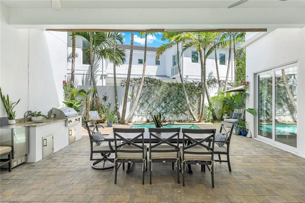 9161 Mercato WAY, NAPLES FL 34108-33