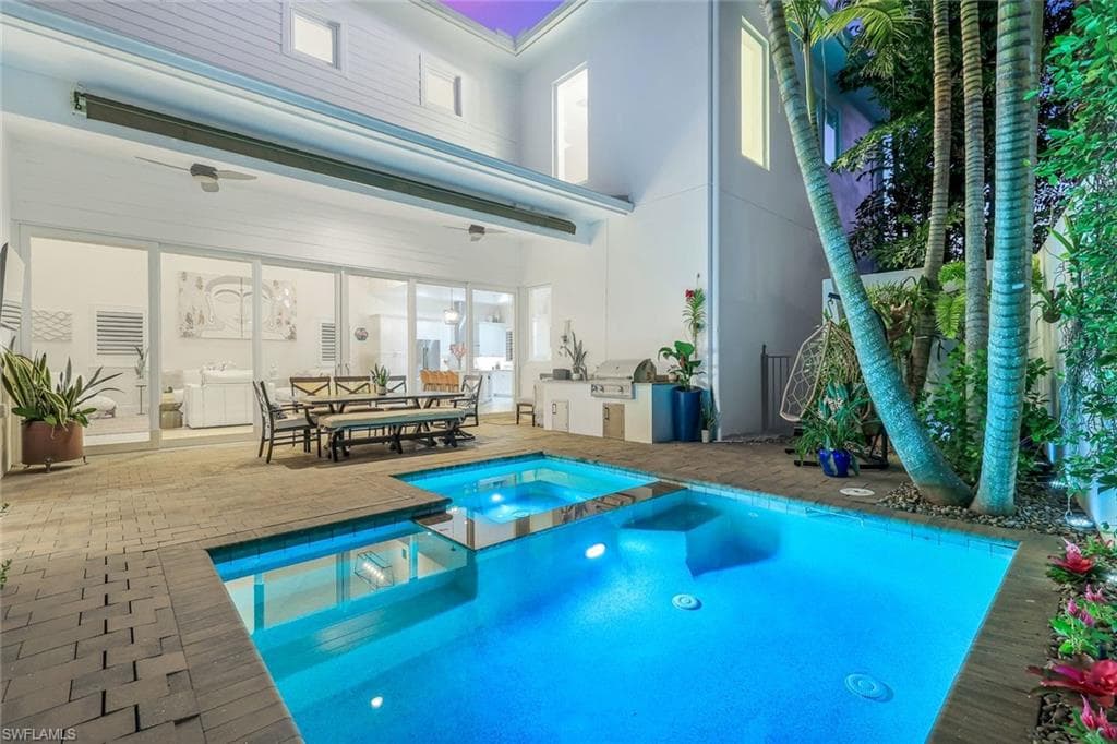 9161 Mercato WAY, NAPLES FL 34108-37