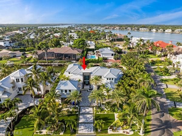 2201 Shad CT, NAPLES FL 34102-23