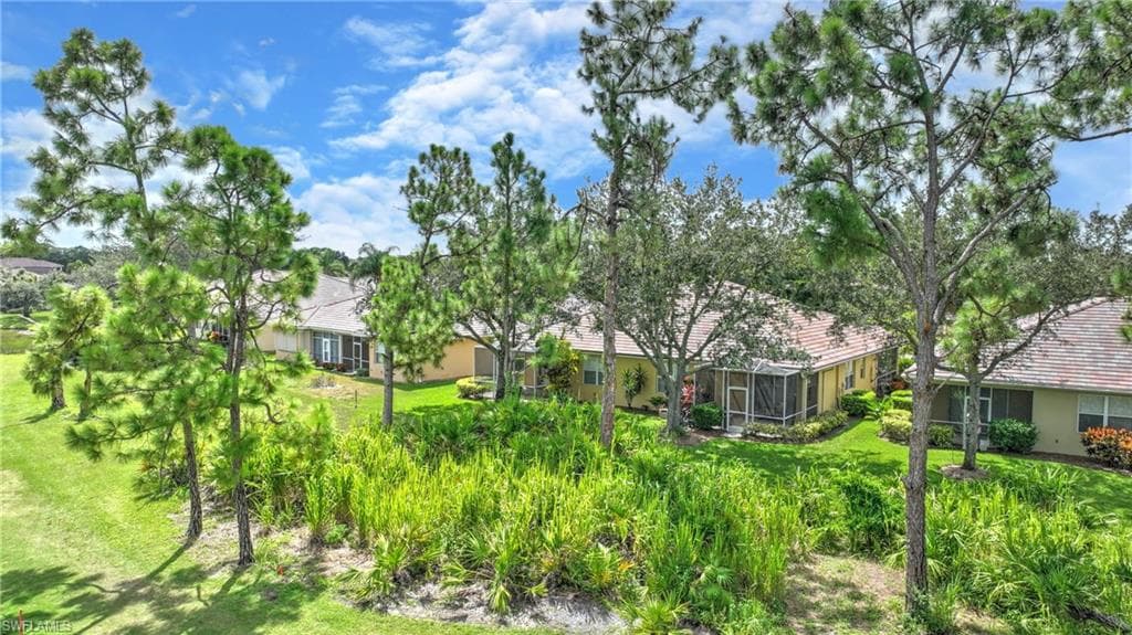 4692 Fairloop RUN, LEHIGH ACRES FL 33973-25