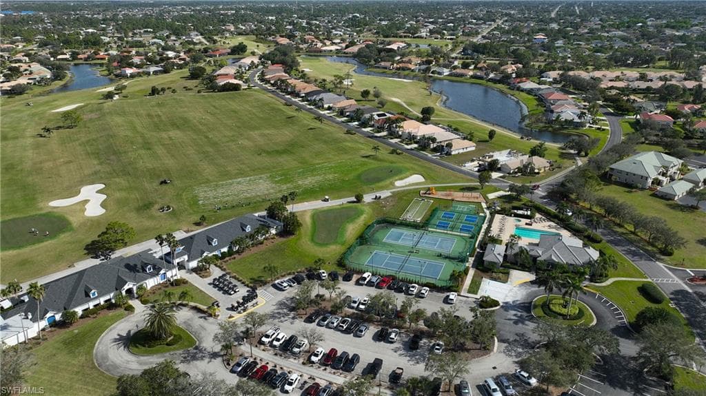 4692 Fairloop RUN, LEHIGH ACRES FL 33973-31