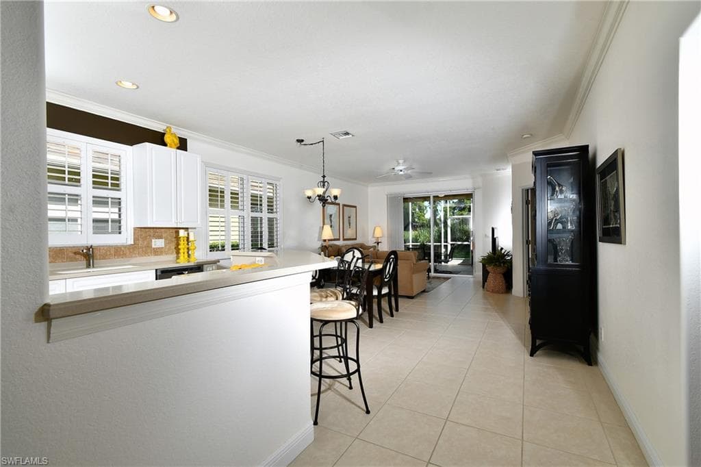 4692 Fairloop RUN, LEHIGH ACRES FL 33973-4