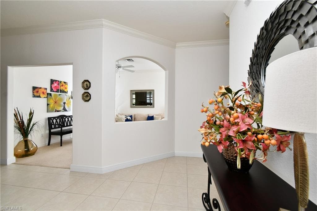 4692 Fairloop RUN, LEHIGH ACRES FL 33973-3