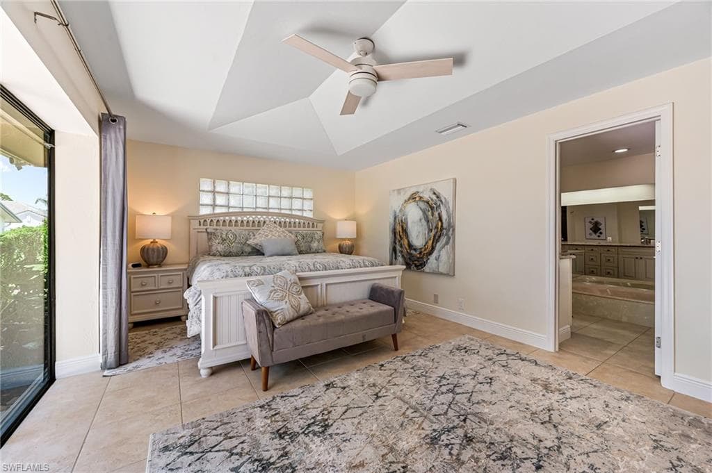 9908 White Sands PL, BONITA SPRINGS FL 34135-22