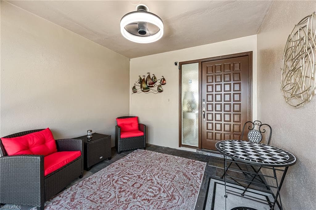 9908 White Sands PL, BONITA SPRINGS FL 34135-1