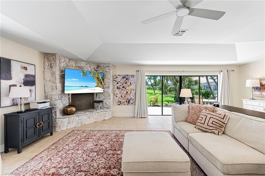 9908 White Sands PL, BONITA SPRINGS FL 34135-12