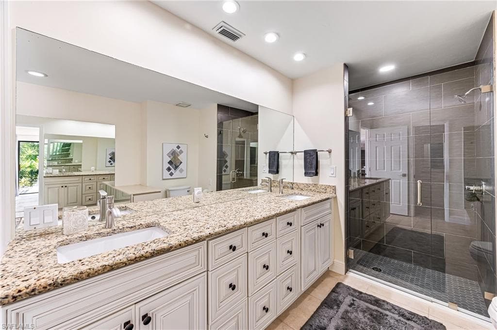 9908 White Sands PL, BONITA SPRINGS FL 34135-25