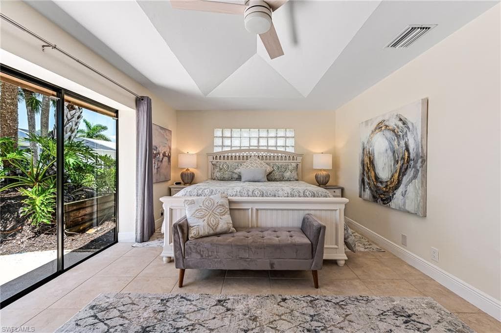 9908 White Sands PL, BONITA SPRINGS FL 34135-21