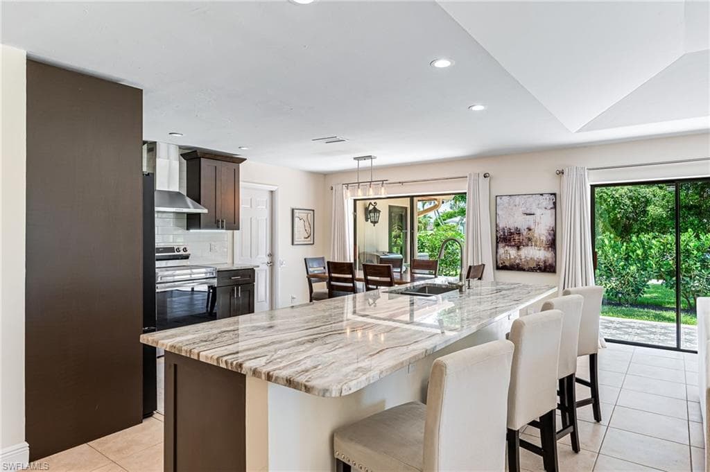 9908 White Sands PL, BONITA SPRINGS FL 34135-13
