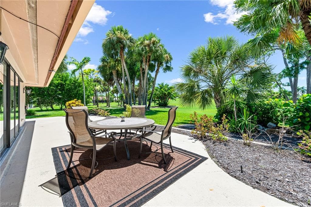 9908 White Sands PL, BONITA SPRINGS FL 34135-36