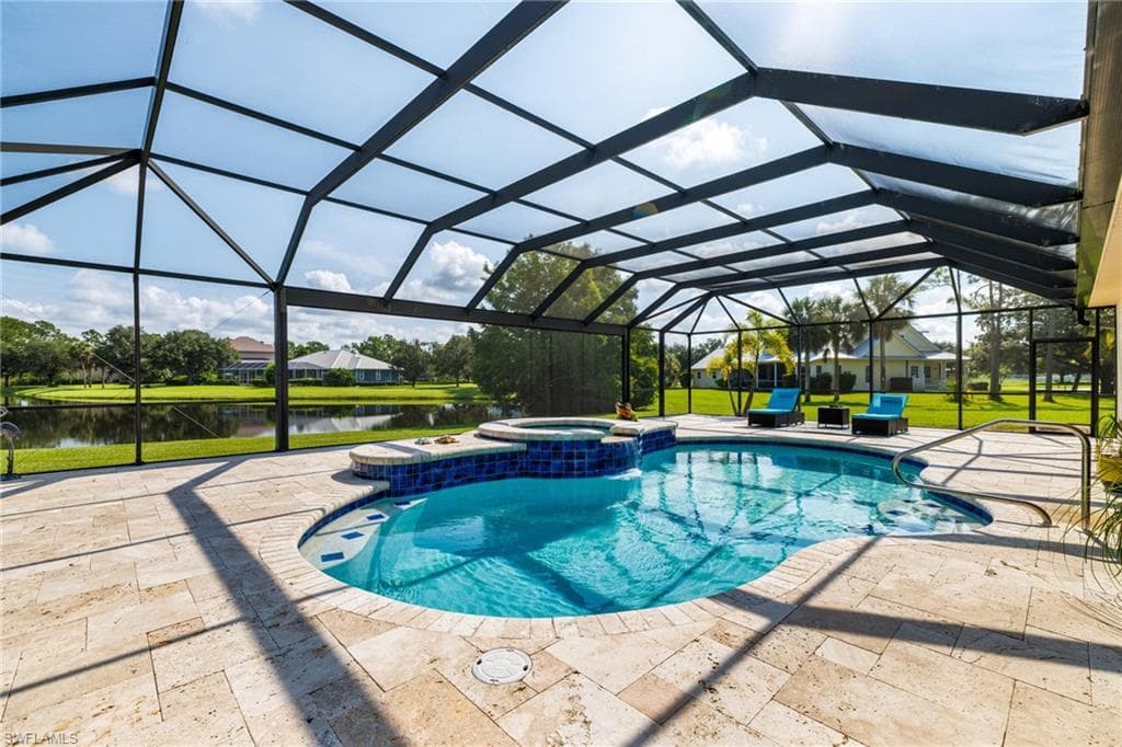 18190 Riverwind DR, ALVA FL 33920-26