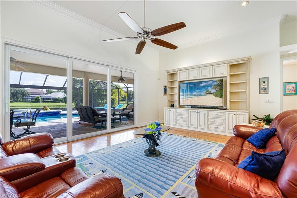 18190 Riverwind DR, ALVA FL 33920-7