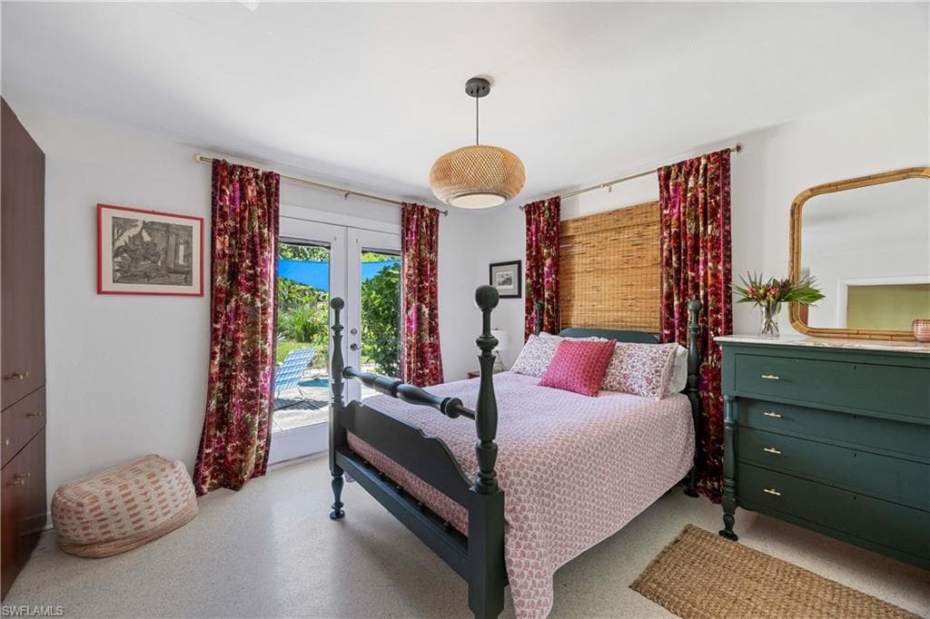 1304 Milano DR, NAPLES FL 34103-13