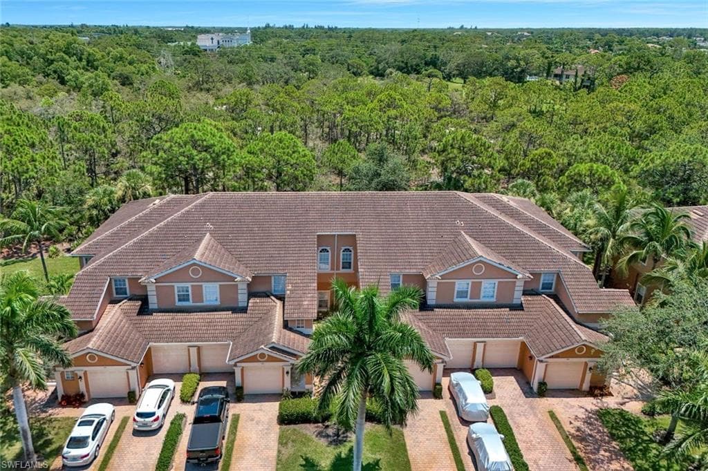 28101 Mandolin CT # 114, BONITA SPRINGS FL 34135-21