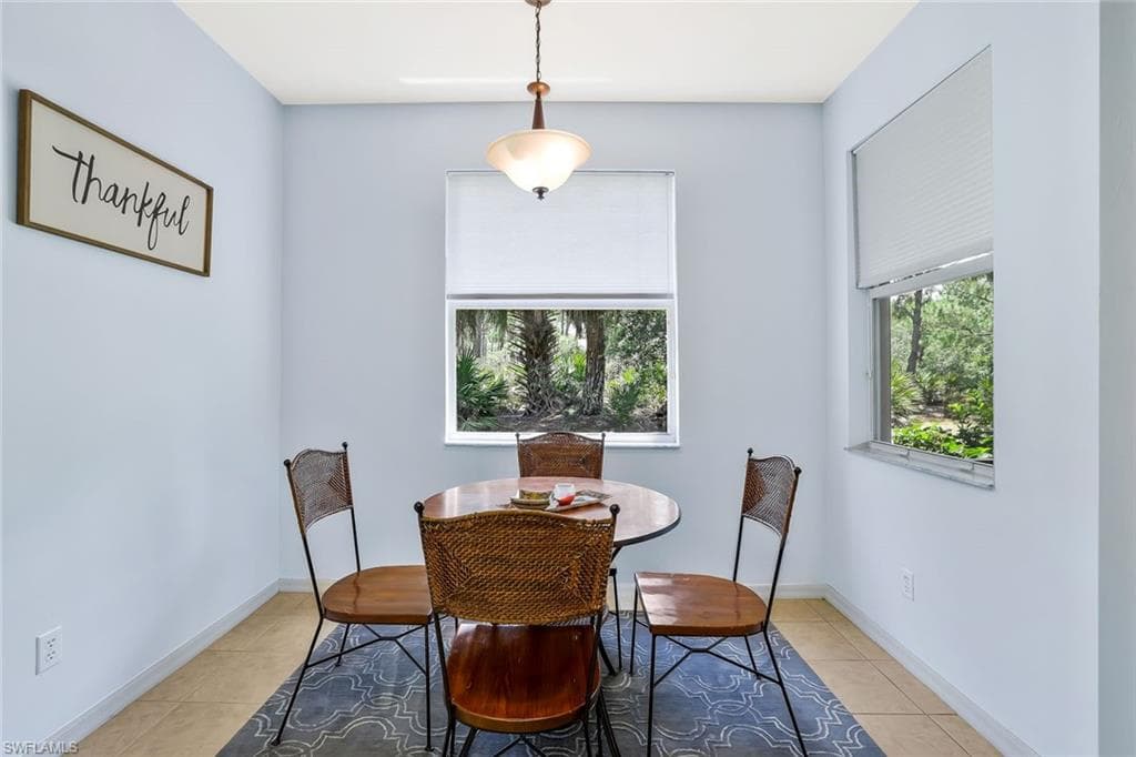 28101 Mandolin CT # 114, BONITA SPRINGS FL 34135-9