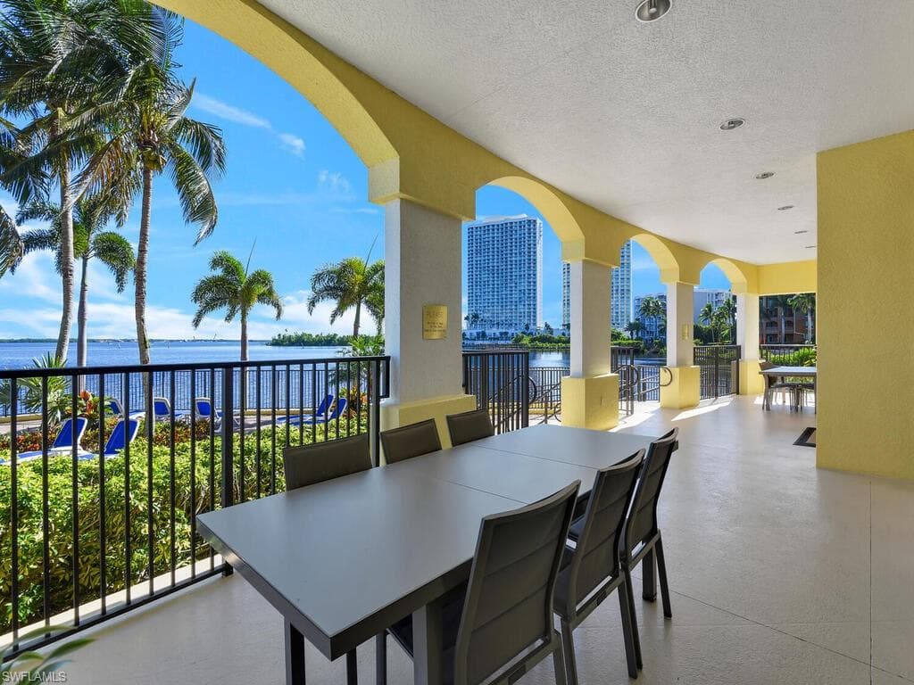 2797 1st ST # 1605, FORT MYERS FL 33916-28