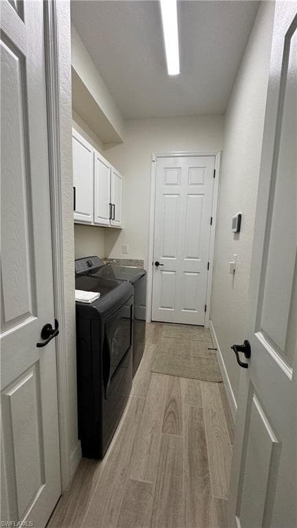 28004 Kerry CT, BONITA SPRINGS FL 34135-17