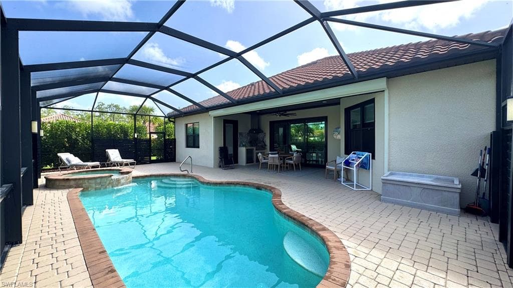 28004 Kerry CT, BONITA SPRINGS FL 34135-20