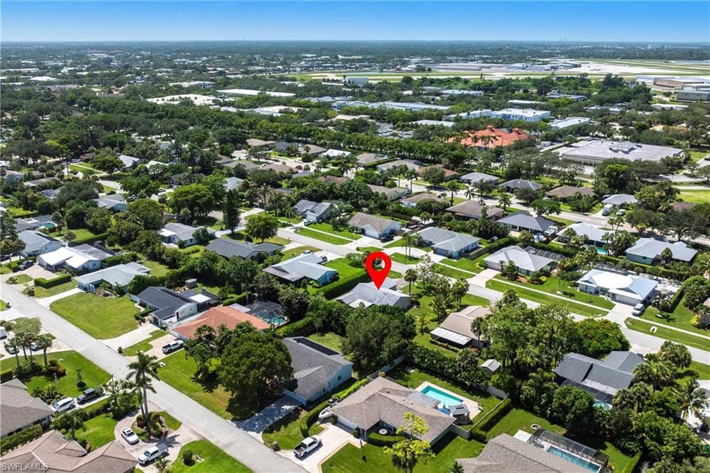 2345 Outrigger LN, NAPLES FL 34104-31