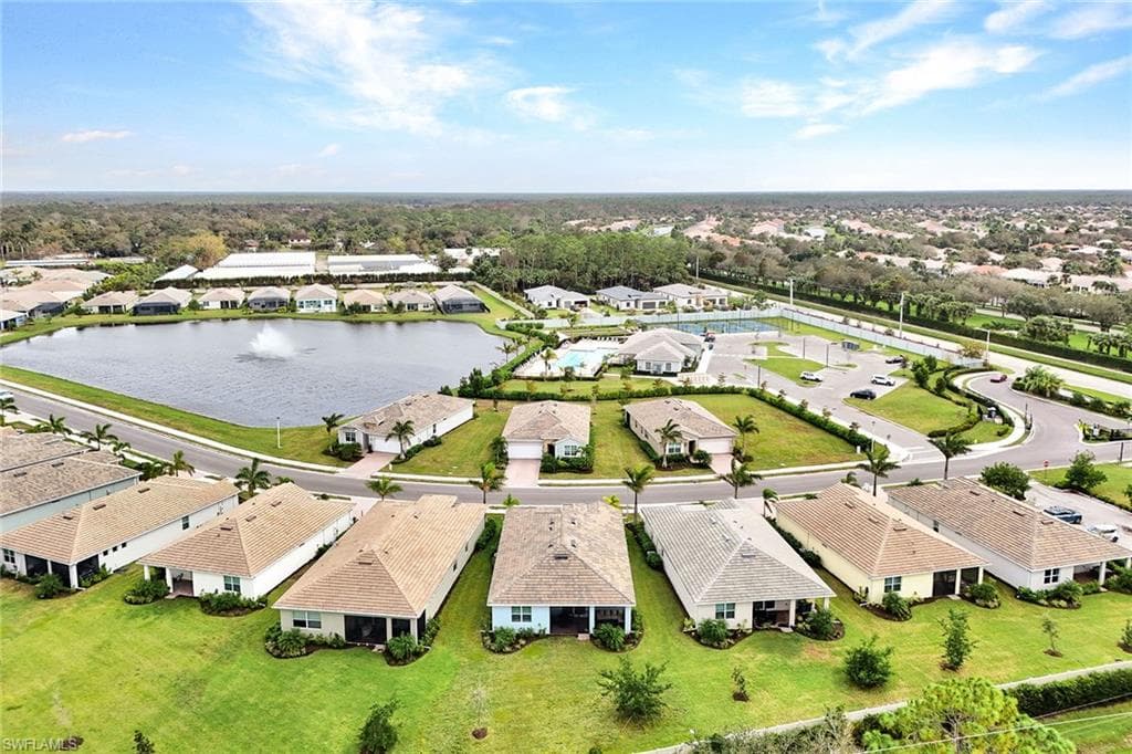 267 Tamarindo LN, NAPLES FL 34114-29