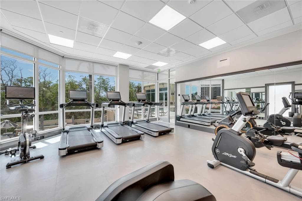 6585 Nicholas BLVD # 1903, NAPLES FL 34108-13