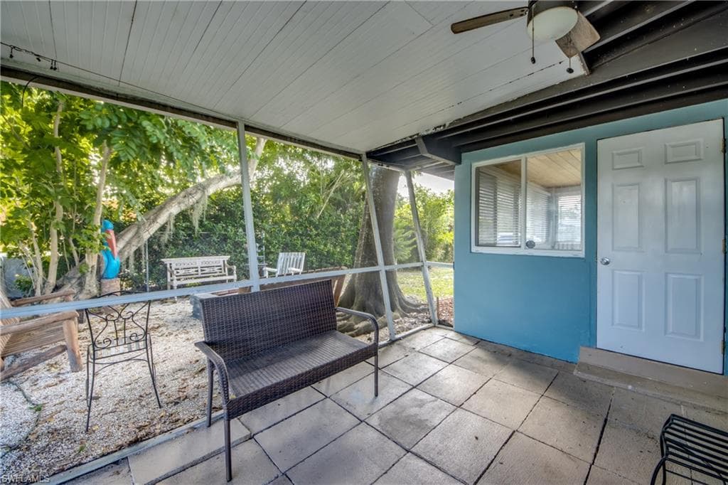 1615 Grace AVE, FORT MYERS FL 33901-40