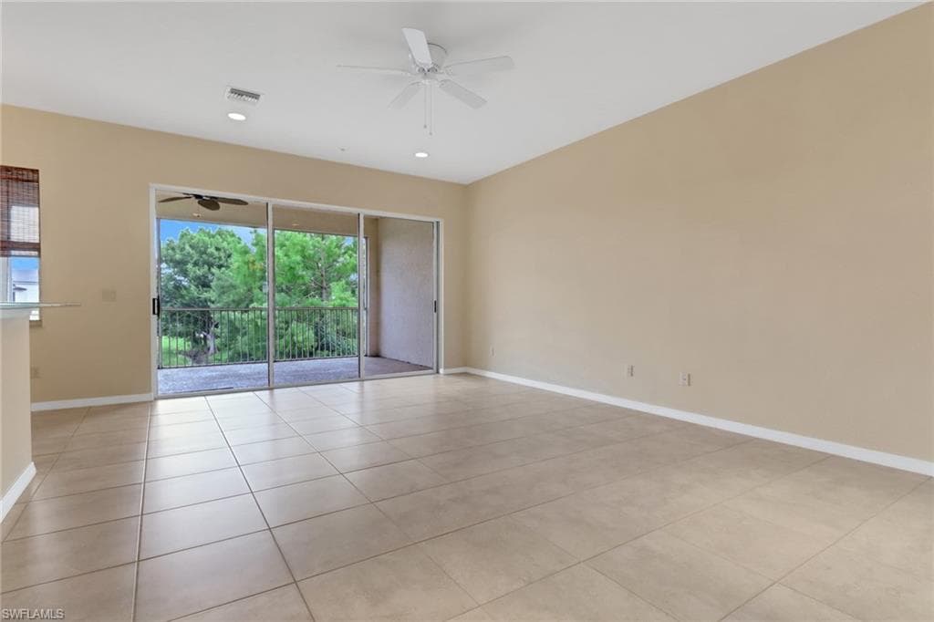 21547 Baccarat LN # 204, ESTERO FL 33928-5