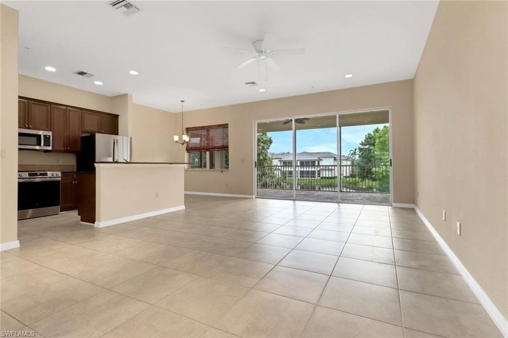 21547 Baccarat LN # 204, ESTERO FL 33928-4