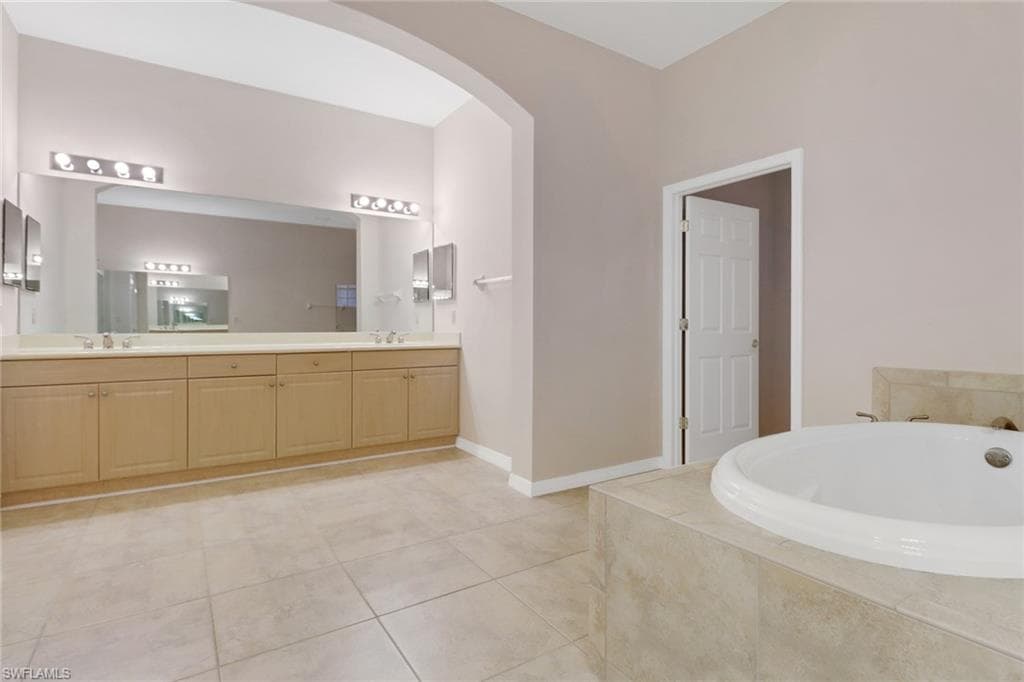 21547 Baccarat LN # 204, ESTERO FL 33928-18