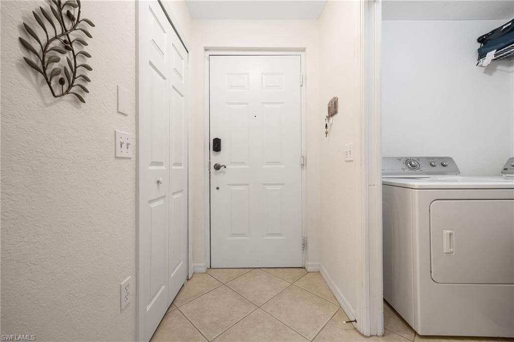 12505 McGregor BLVD # 206, FORT MYERS FL 33919-11