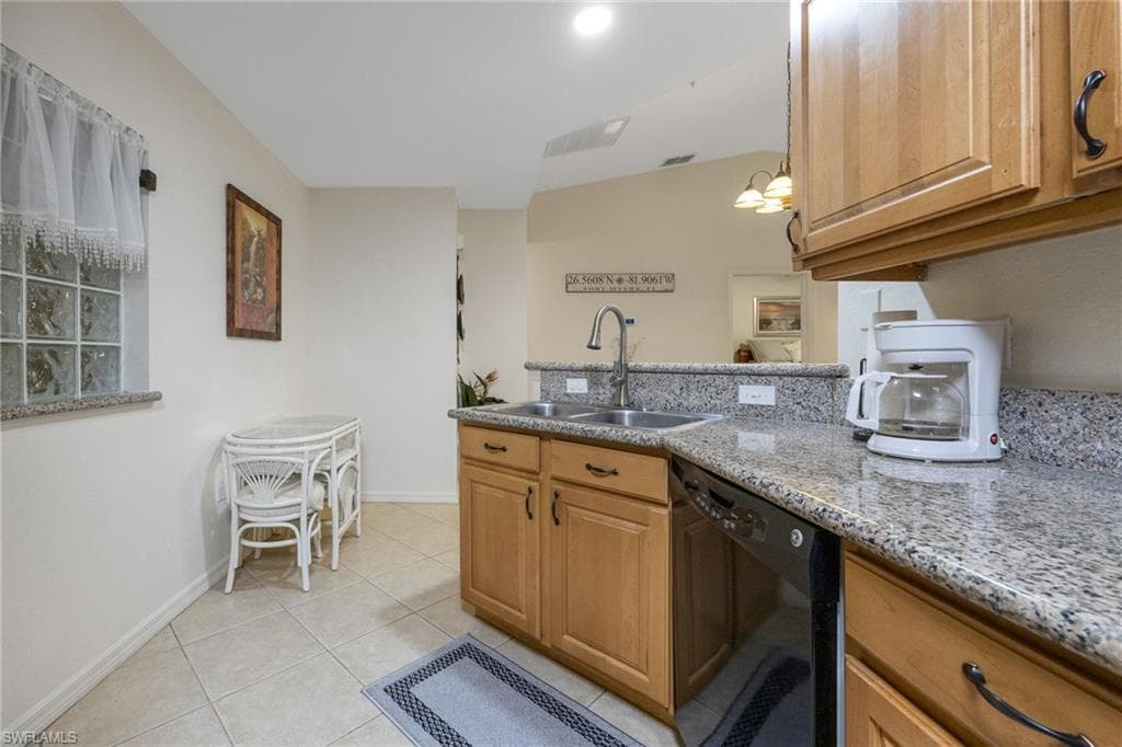 12505 McGregor BLVD # 206, FORT MYERS FL 33919-6
