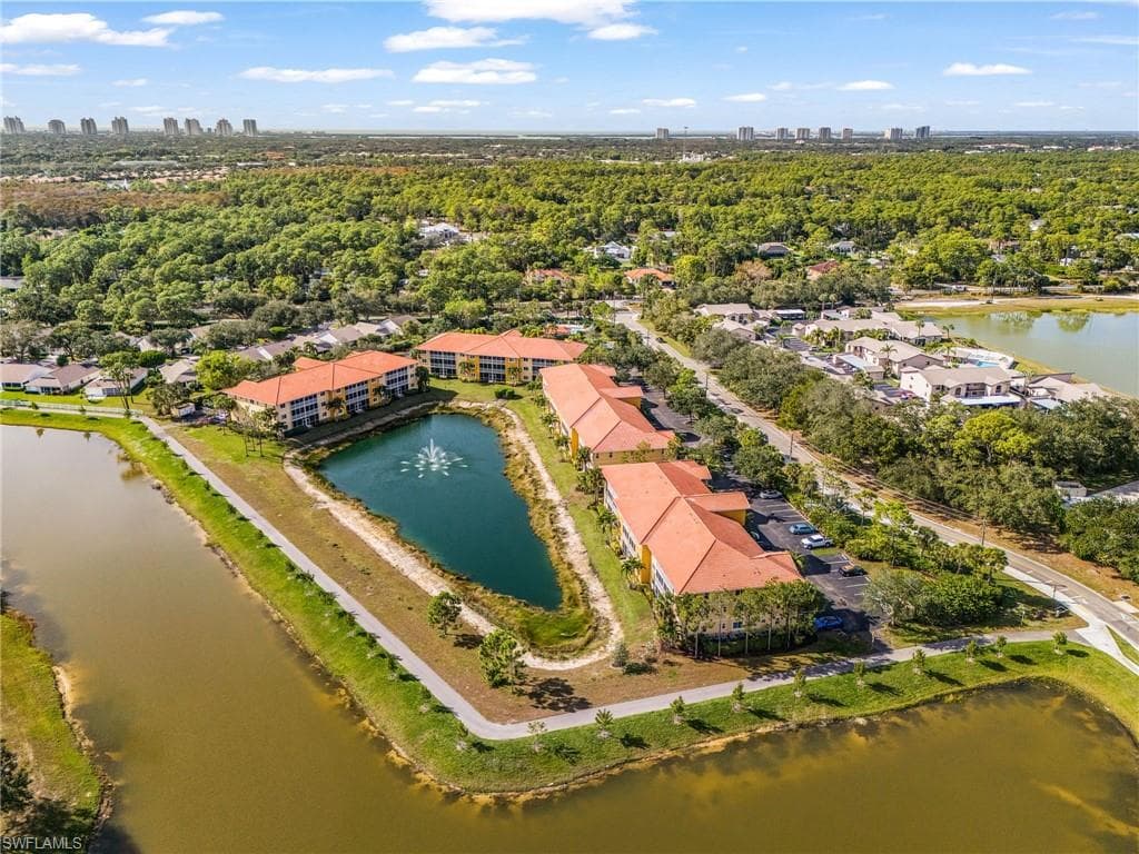 10020 Maddox LN # 114, BONITA SPRINGS FL 34135-31