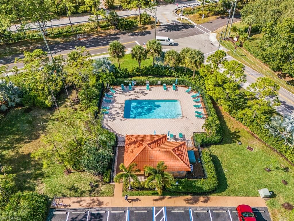 10020 Maddox LN # 114, BONITA SPRINGS FL 34135-33