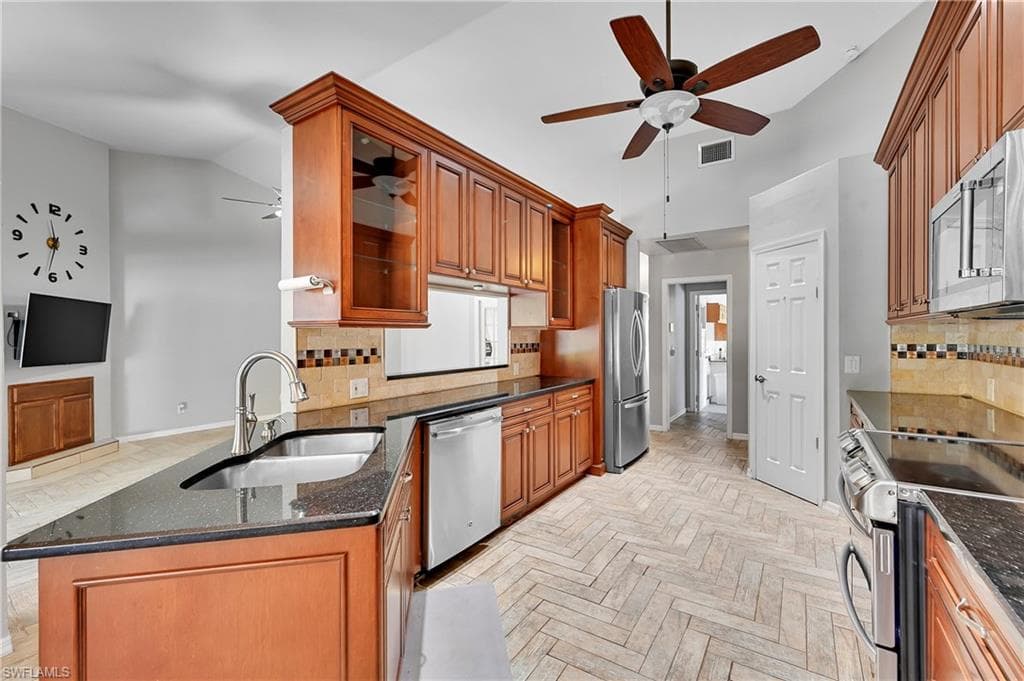 6163 Briarwood TER, FORT MYERS FL 33912-14