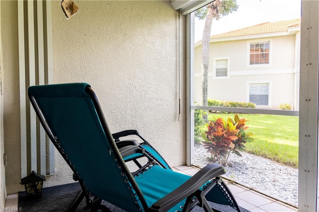 2526 Orchid Bay DR # 102, NAPLES FL 34109-4