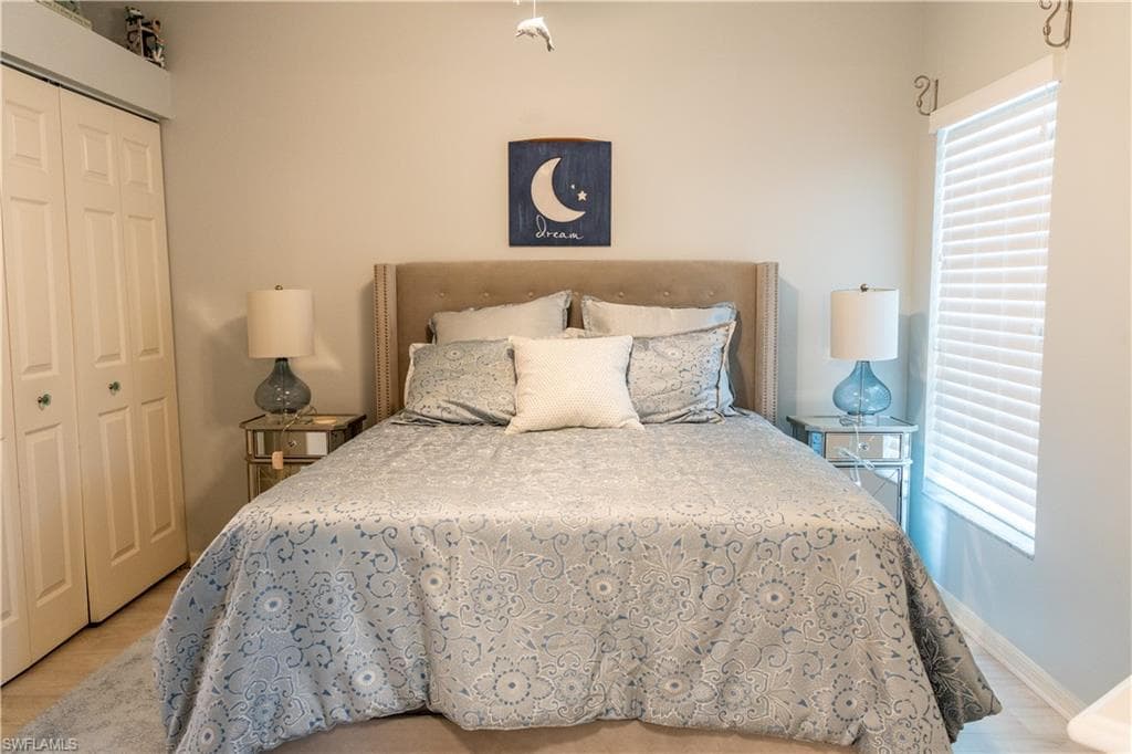 2526 Orchid Bay DR # 102, NAPLES FL 34109-19