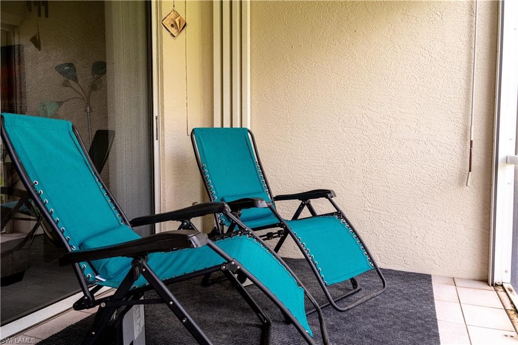 2526 Orchid Bay DR # 102, NAPLES FL 34109-29