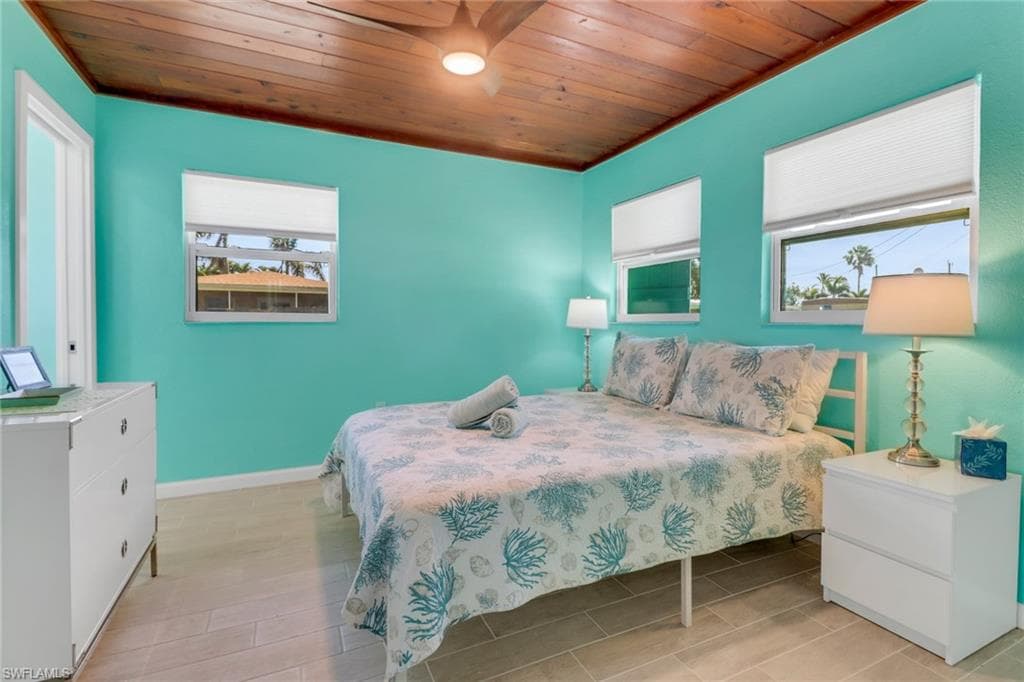 2567 Cay CV, MATLACHA FL 33993-22