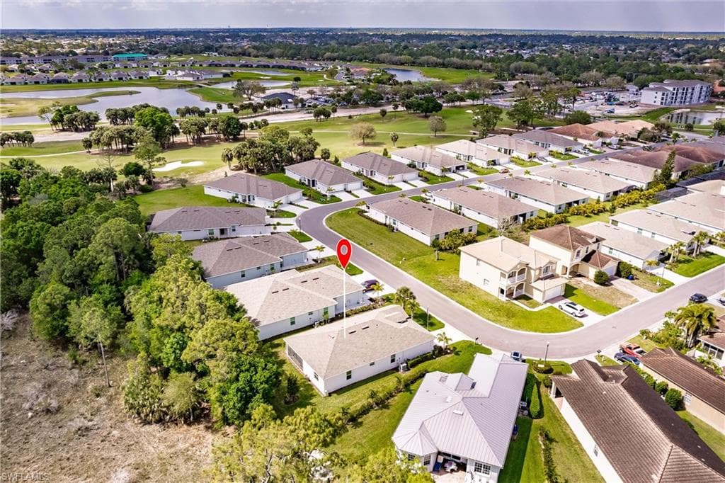 9128 Leatherwood LOOP, LEHIGH ACRES FL 33936-45