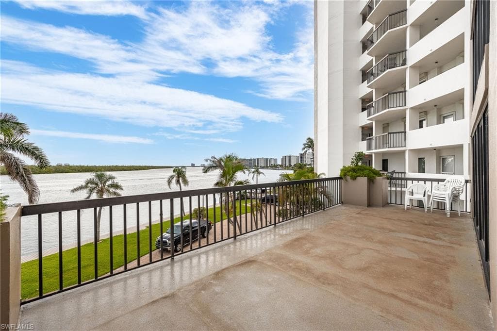 4263 Bay Beach LN # 413, FORT MYERS BEACH FL 33931-42