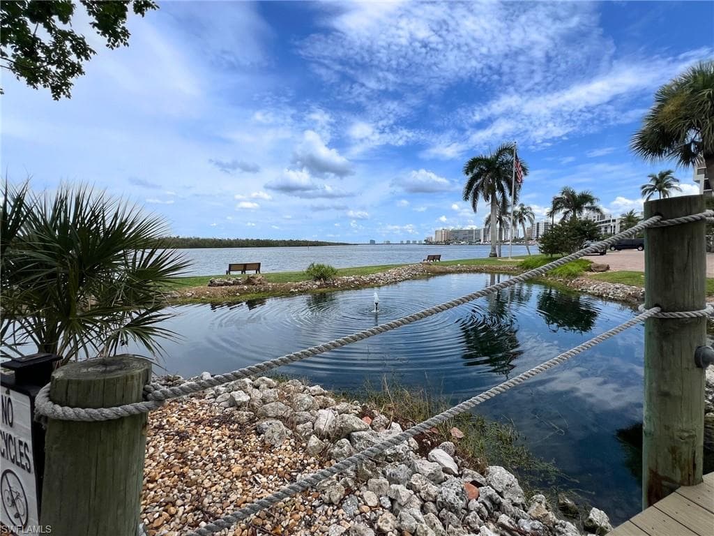 4263 Bay Beach LN # 413, FORT MYERS BEACH FL 33931-23