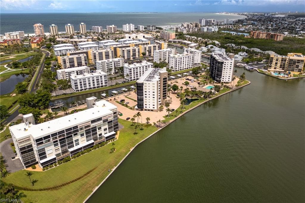 4263 Bay Beach LN # 413, FORT MYERS BEACH FL 33931-33