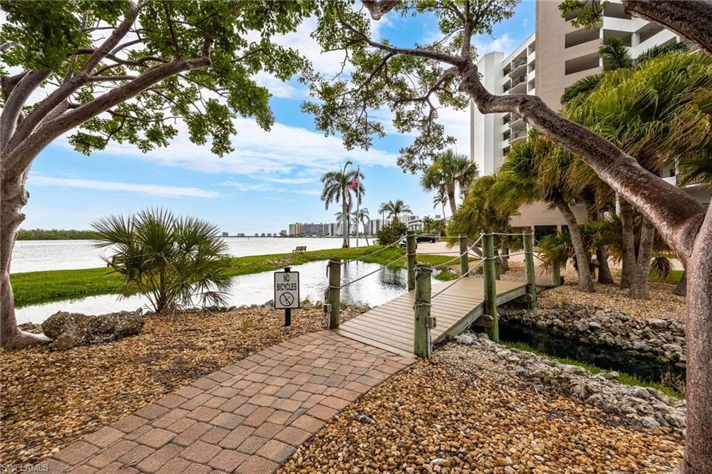 4263 Bay Beach LN # 413, FORT MYERS BEACH FL 33931-40