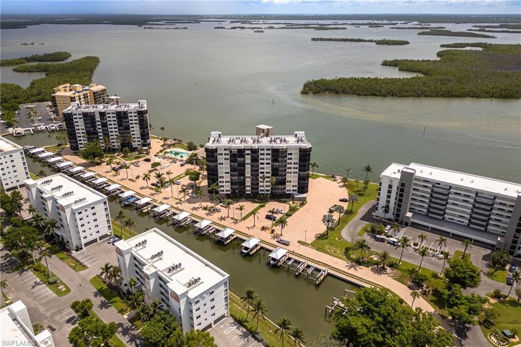4263 Bay Beach LN # 413, FORT MYERS BEACH FL 33931-30