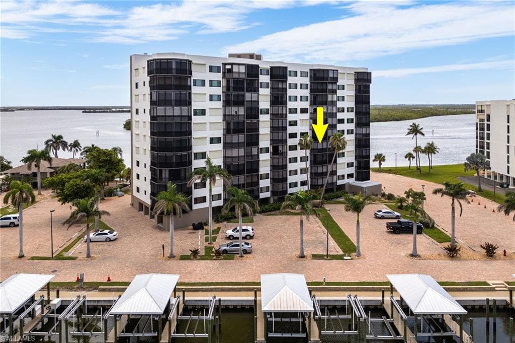 4263 Bay Beach LN # 413, FORT MYERS BEACH FL 33931-28