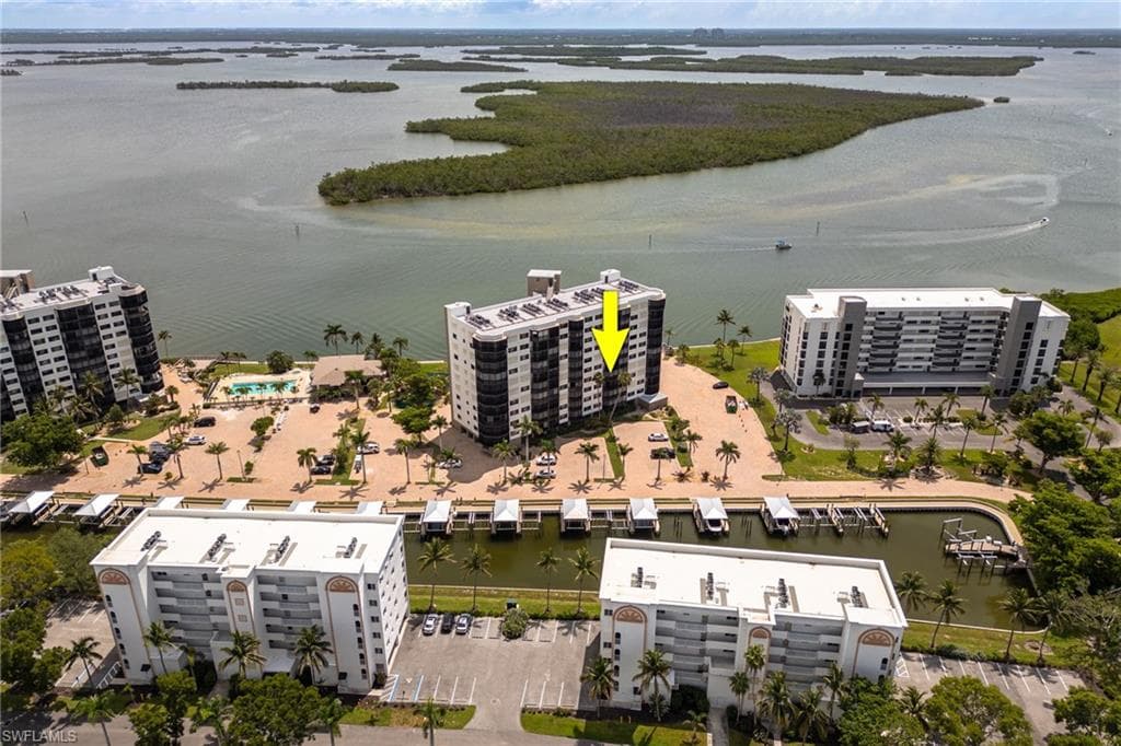 4263 Bay Beach LN # 413, FORT MYERS BEACH FL 33931-3