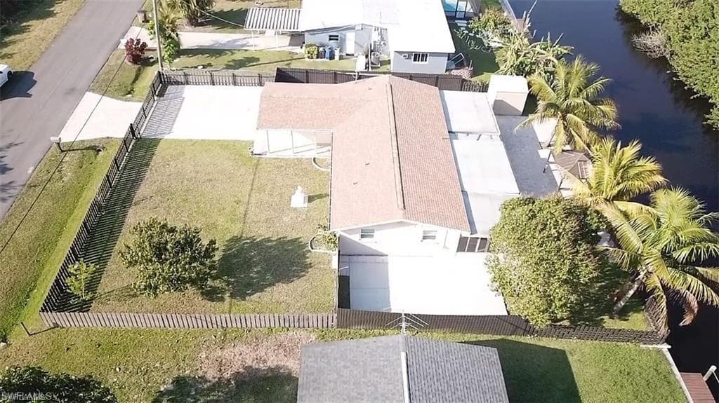141 Schneider DR, FORT MYERS FL 33905-3
