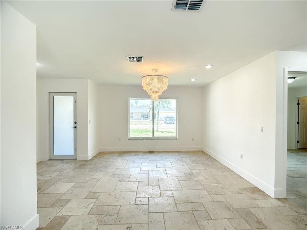 6049 Perthshire LN, FORT MYERS FL 33908-1