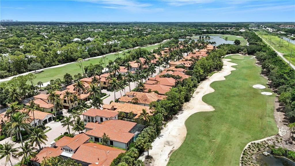 2892 Tiburon BLVD E, NAPLES FL 34109-45